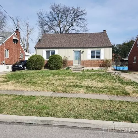 1618 Centerridge Ave, Cincinnati, OH 45231