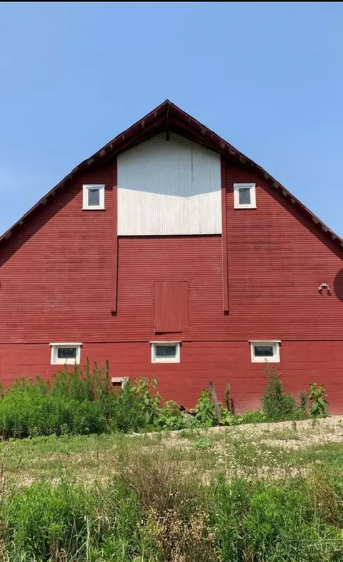 31399 Bowles Rd, Rutland, OH 45741