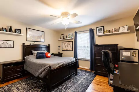 Bedroom - 4477 Classic Dr, Blue Ash, OH 45241 photo 3 of 10