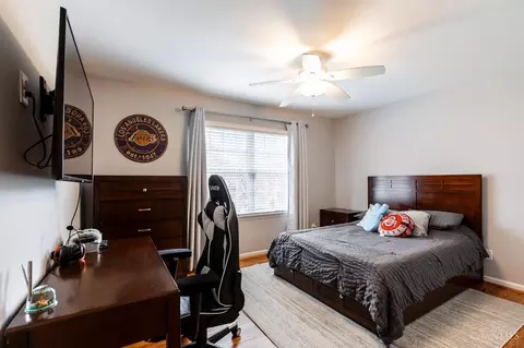 Bedroom - 4477 Classic Dr, Blue Ash, OH 45241 photo 7 of 10