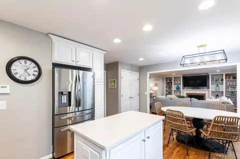 Kitchen - 4477 Classic Dr, Blue Ash, OH 45241 photo 5 of 6