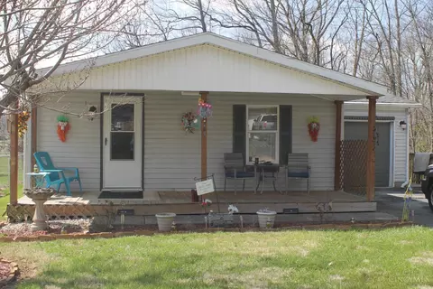 117 Maple Run Dr, Hillsboro, OH 45133