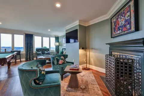 Living - 1721 Mcmillan St, Cincinnati, OH 45206 photo 7 of 11