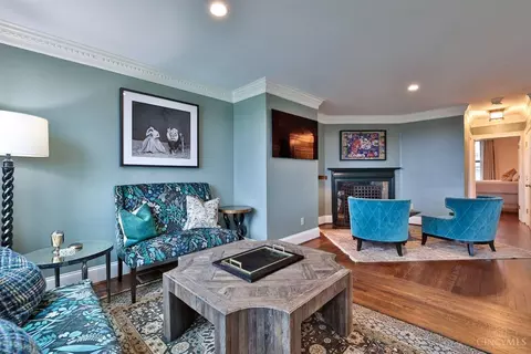 Living - 1721 Mcmillan St, Cincinnati, OH 45206 photo 6 of 11