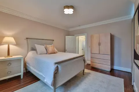 Bedroom - 1721 Mcmillan St, Cincinnati, OH 45206 photo 7 of 8