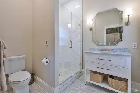 Bath - 1721 Mcmillan St, Cincinnati, OH 45206 photo 5 of 7