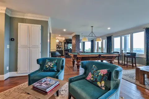 Living - 1721 Mcmillan St, Cincinnati, OH 45206 photo 8 of 11