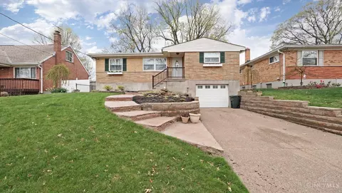 Exterior - 586 Covedale Ave, Cincinnati, OH 45238 photo 2 of 10