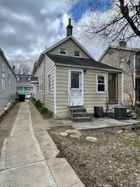 Exterior - 2938 Cleinview Ave, Cincinnati, OH 45206 photo 2 of 3
