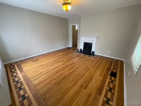 Living - 2938 Cleinview Ave, Cincinnati, OH 45206 photo 1 of 1