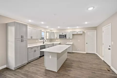 Kitchen - 1644 Pratt Rd, Blanchester, OH 45107 photo 1 of 4