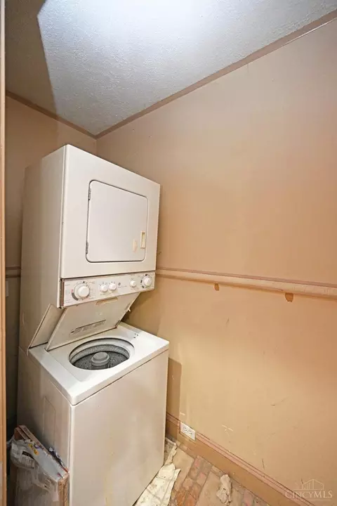 Other - 256 Worth St, Cincinnati, OH 45226 photo 7 of 14