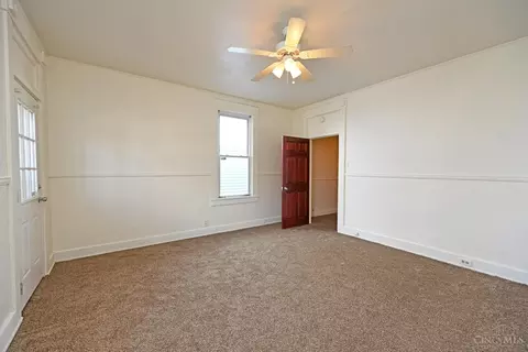 Bedroom - 256 Worth St, Cincinnati, OH 45226 photo 1 of 9