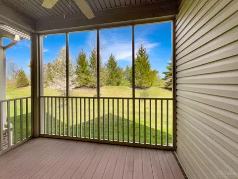 Exterior - 5792 Springview Cir, Mason, OH 45040 photo 3 of 4
