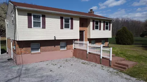 3196 Mt Olive Pt Isabel Rd, Bethel, OH 45106
