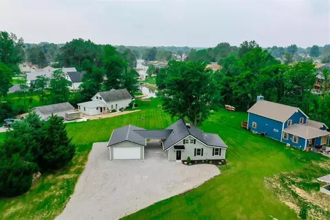 744 Waynoka Dr, Sardinia, OH 45171