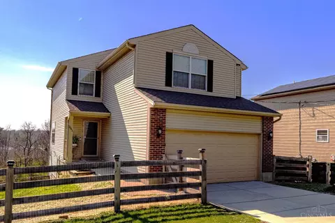 7941 Second St, West Chester, OH 45069