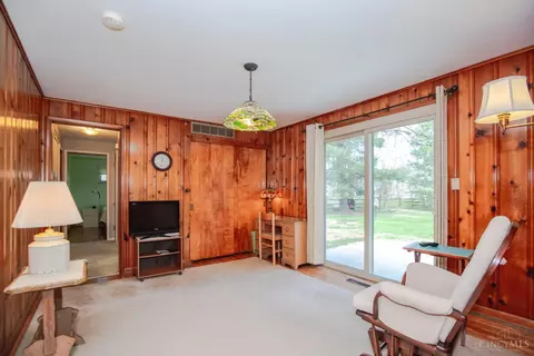 808 Diane Dr, Cincinnati, OH 45245 photo 7