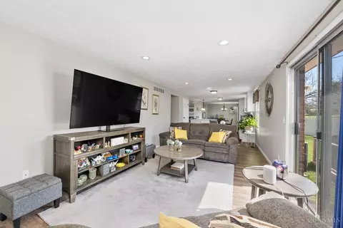 Living - 1233 Waycross Rd, Forest Park, OH 45240 photo 5 of 5