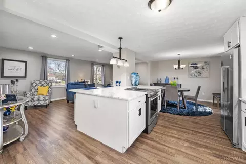 Kitchen - 1233 Waycross Rd, Forest Park, OH 45240 photo 2 of 4
