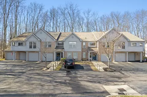 3979 Maple Field Ct #9E, Cincinnati, OH 45255