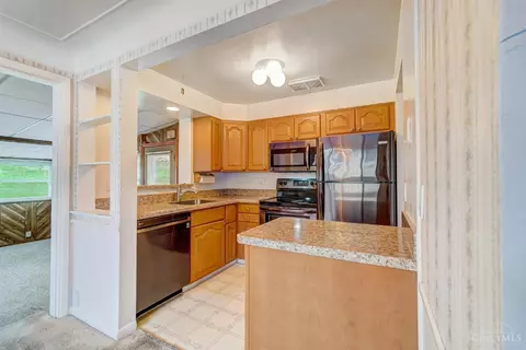 Kitchen - 1316 Thurnridge Dr, Reading, OH 45215 photo 1 of 6