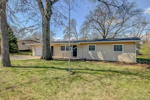 703 Arthur St, Trenton, OH 45067
