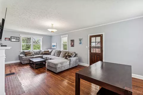 Living - 2353 Beechmont Ave, Cincinnati, OH 45230 photo 1 of 4