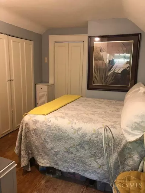 Bedroom - 1030 Schiff, Cincinnati, OH 45205 photo 3 of 3