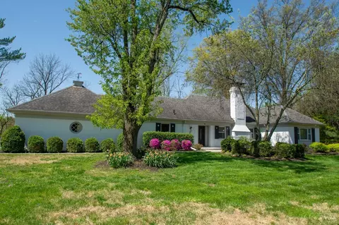 901 Old Orchard Rd, Anderson Twp, OH 45230