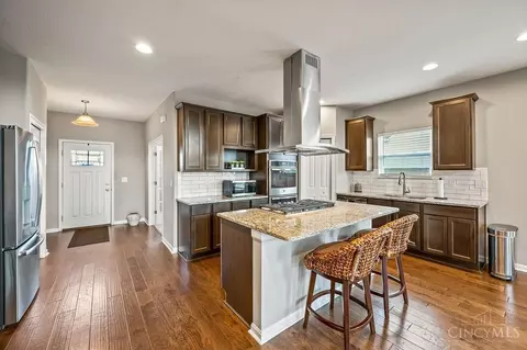 Kitchen - 5660 Rivers Fork Dr, Morrow, OH 45152 photo 2 of 6