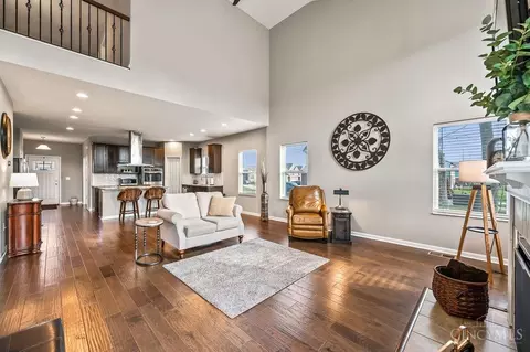 Living - 5660 Rivers Fork Dr, Morrow, OH 45152 photo 4 of 5