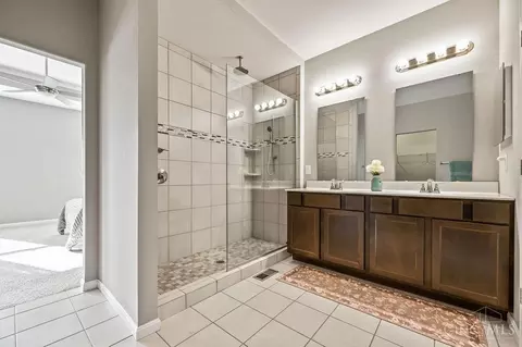 Bath - 5660 Rivers Fork Dr, Morrow, OH 45152 photo 2 of 5