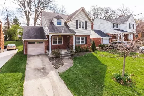 3142 Coral Park Dr, Cincinnati, OH 45211