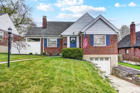 4122 Club View Dr, Cincinnati, OH 45209