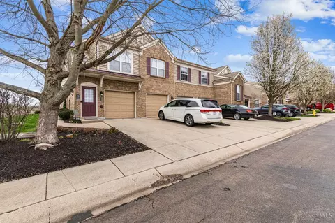 7576 Bridge Point Dr, Cincinnati, OH 45248