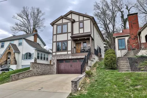 3112 Kinmont St, Cincinnati, OH 45208