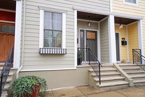 Exterior - 1119 Wareham Dr, Cincinnati, OH 45202 photo 3 of 14