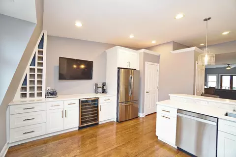 Kitchen - 1119 Wareham Dr, Cincinnati, OH 45202 photo 4 of 5