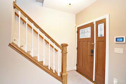Entry Way - 1119 Wareham Dr, Cincinnati, OH 45202 photo 1 of 2