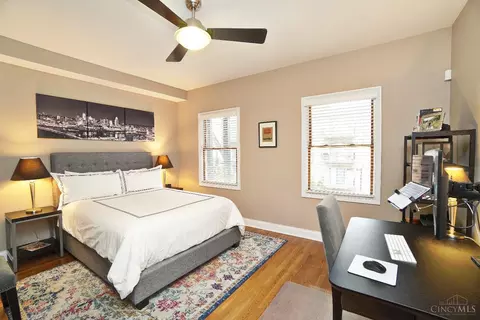 Bedroom - 1119 Wareham Dr, Cincinnati, OH 45202 photo 3 of 6