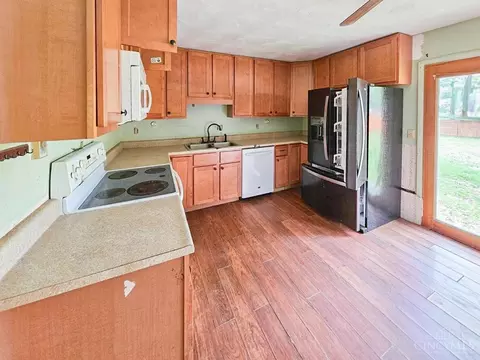 Kitchen - 7420 Brock Dr, Blanchester, OH 45107 photo 1 of 2