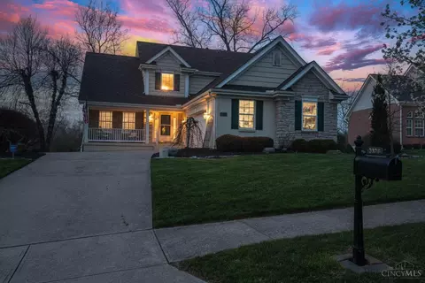 3325 Babson Ct, Franklin, OH 45005