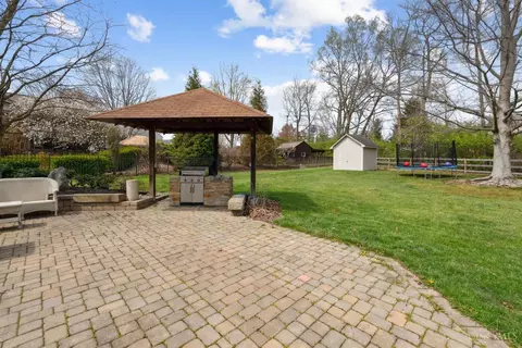 Exterior - 580 Chicory Ln, Cincinnati, OH 45244 photo 3 of 6