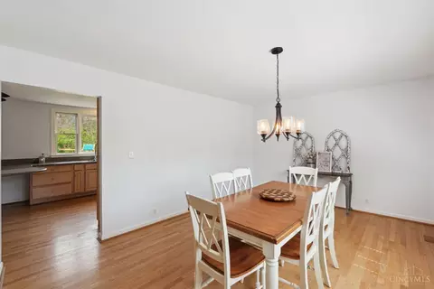 Dining - 580 Chicory Ln, Cincinnati, OH 45244 photo 1 of 3