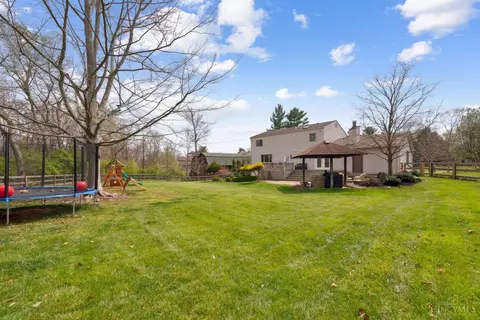 Exterior - 580 Chicory Ln, Cincinnati, OH 45244 photo 5 of 6