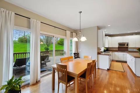 Dining - 8165 Startinggate Ln, Cincinnati, OH 45249 photo 5 of 6