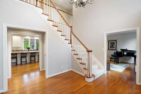 Entry Way - 8165 Startinggate Ln, Cincinnati, OH 45249 photo 4 of 4