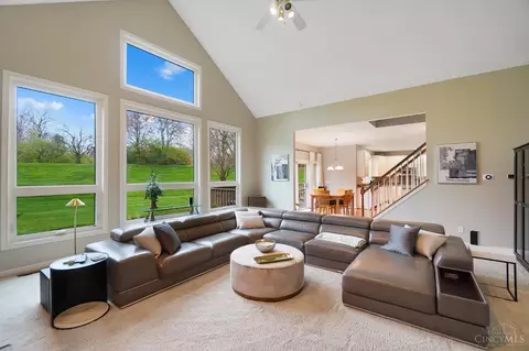 Living - 8165 Startinggate Ln, Cincinnati, OH 45249 photo 4 of 7