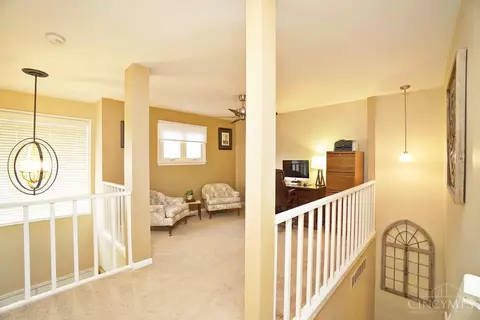 Entry Way - 1223 Chevington Ct, Centerville, OH 45459 photo 2 of 2